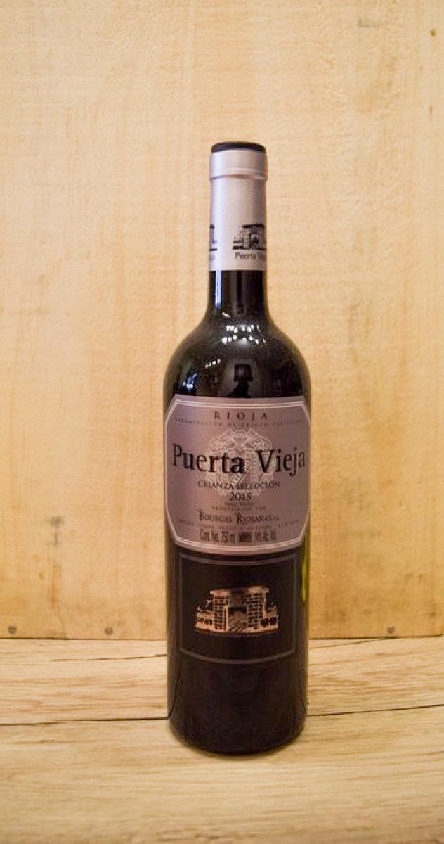 Puerta Vieja Crianza image