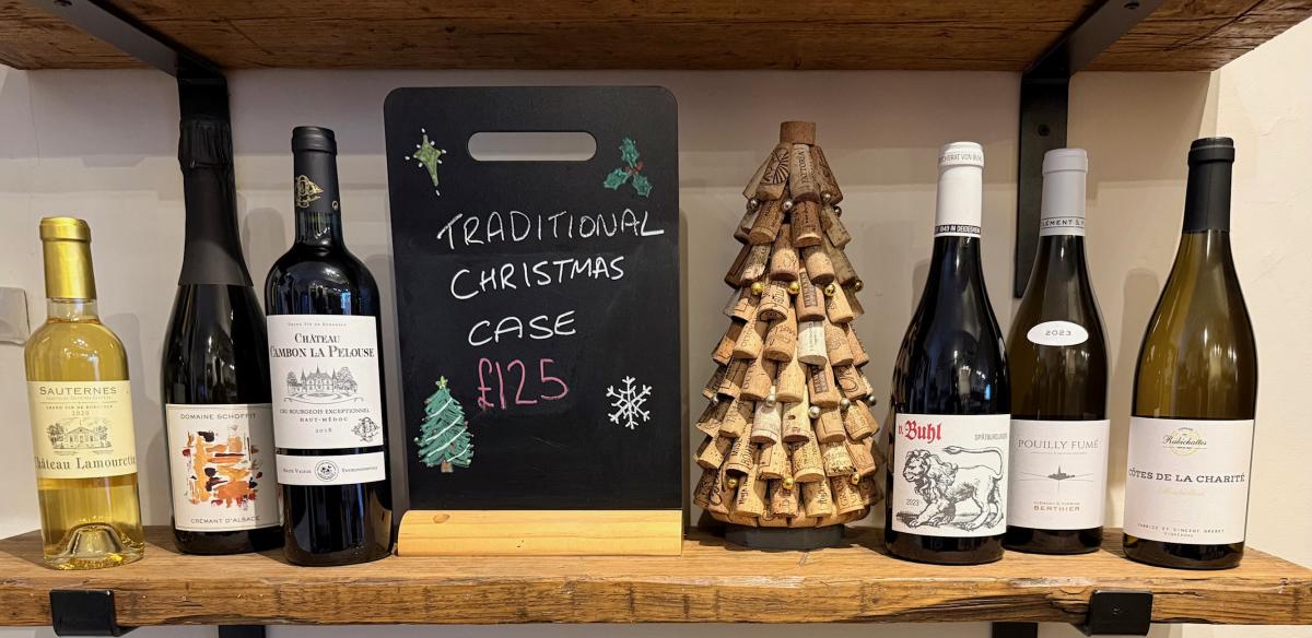 Traditional Christmas Case image